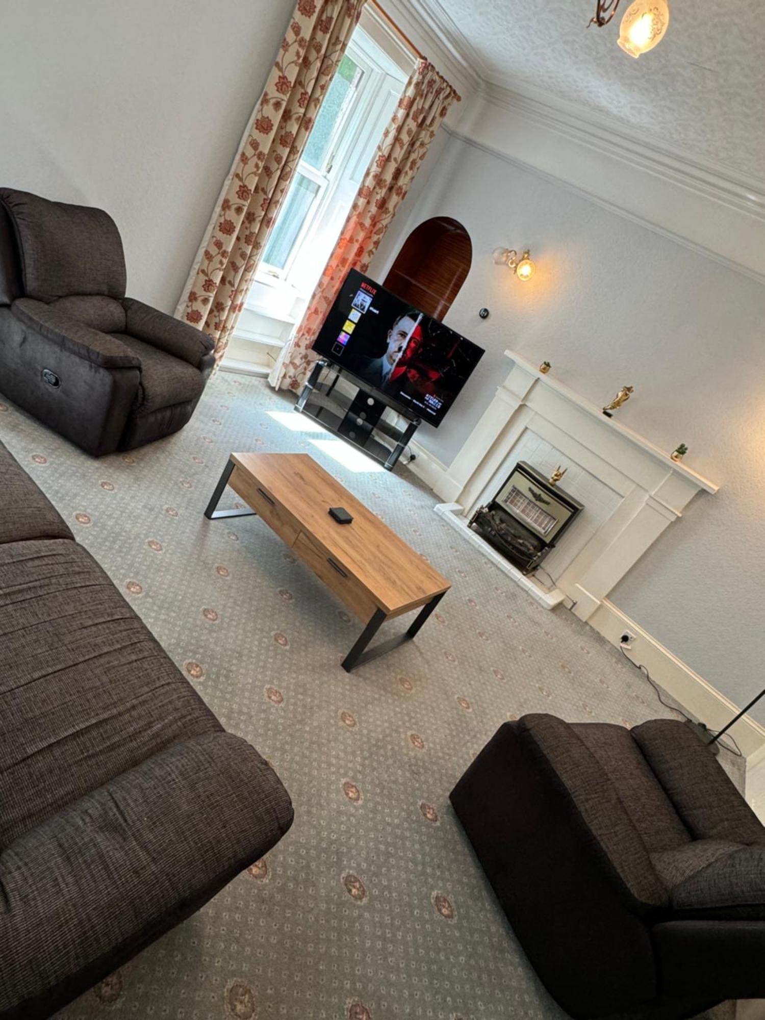 Appartement 4 Bed Harbour House à Wick  Extérieur photo